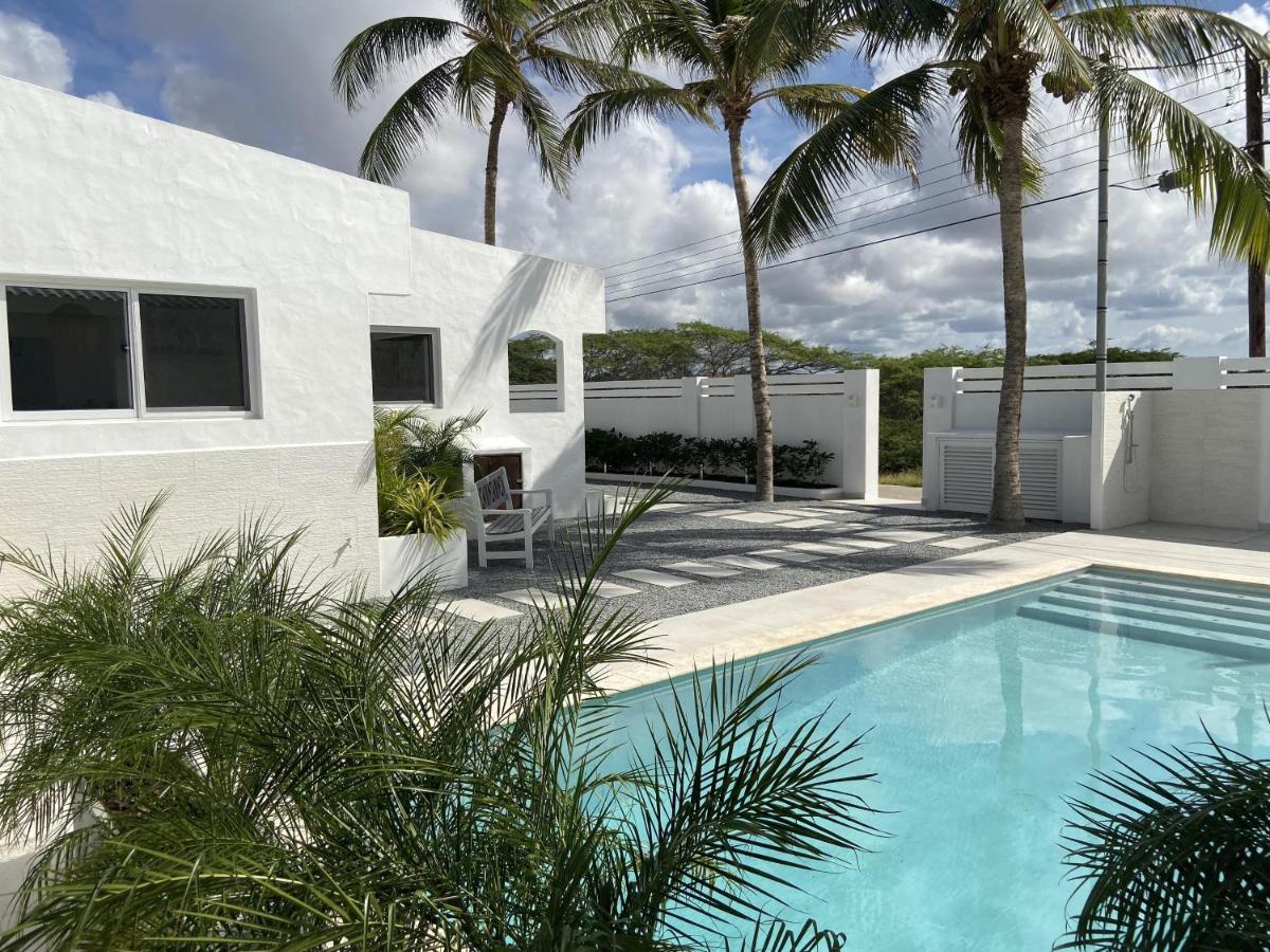 Movida Inn Aruba شاطئ بالم المظهر الخارجي الصورة