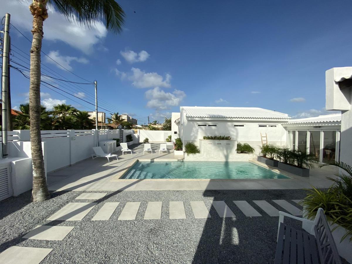 Movida Inn Aruba شاطئ بالم المظهر الخارجي الصورة
