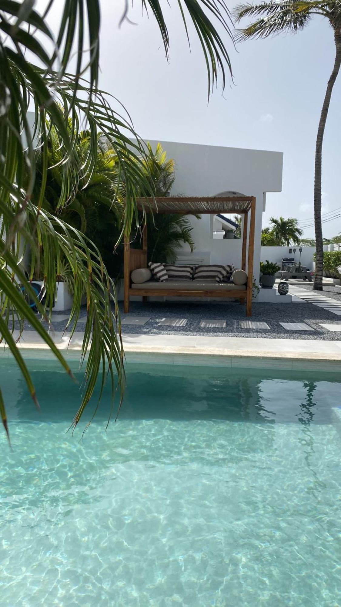 Movida Inn Aruba شاطئ بالم المظهر الخارجي الصورة