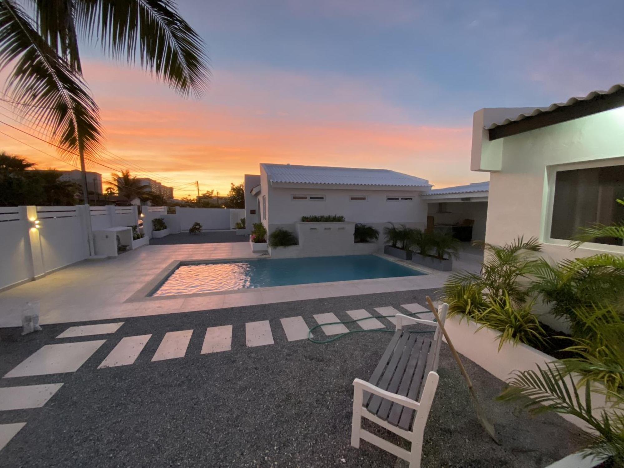 Movida Inn Aruba شاطئ بالم المظهر الخارجي الصورة
